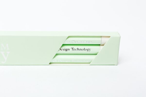set of 3 colored pencils - Image 5